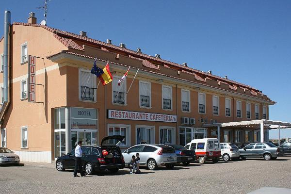 Hotel Los Toreros Del Trabancos Siete Iglesias de Trabancos Ngoại thất bức ảnh